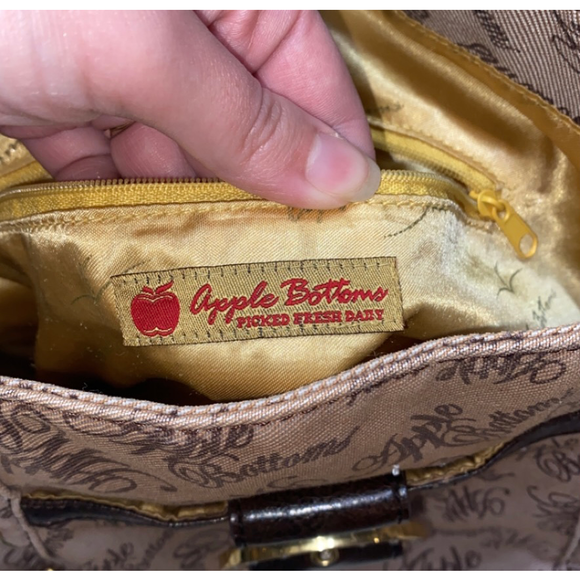 Vintage Apple Bottoms Purse - Picture 9 of 10